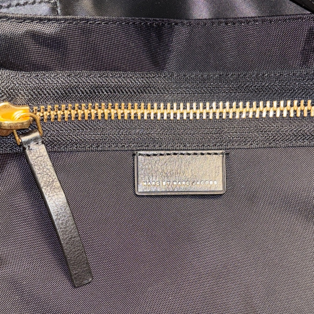 Marc By Marc Jacobs Tote Bag - Picture 9 of 12